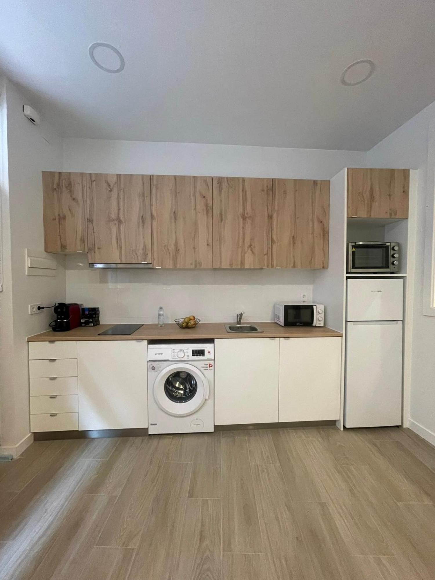 וייאדוליד Paraiso Suites By Gaiarooms מראה חיצוני תמונה